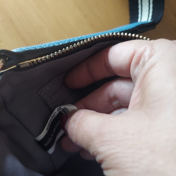 MARC JACOBS Crossbody Bag & Pouch - Picture 7 of 16